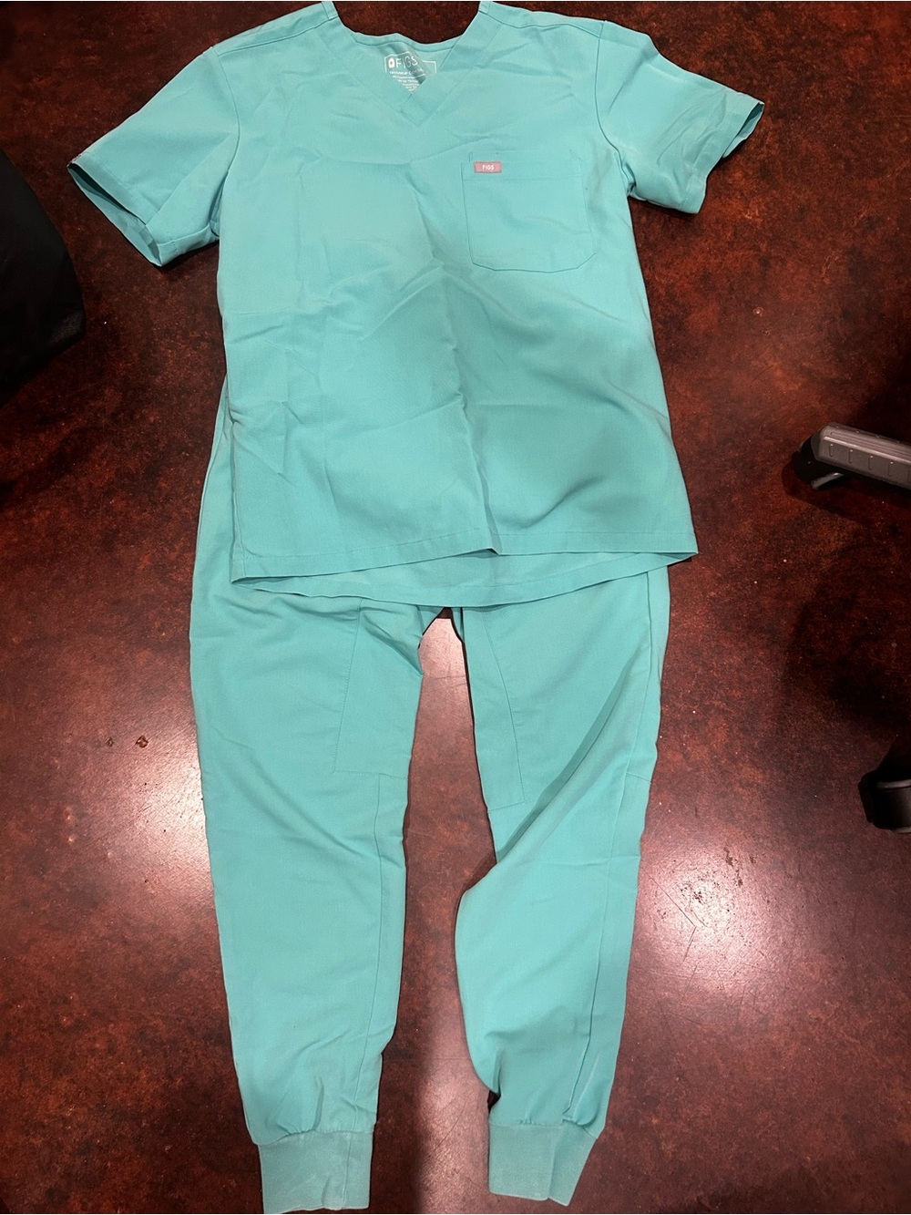 Figs Tecnical Collection Scrub Top Small /Jogger Pants Ex Small